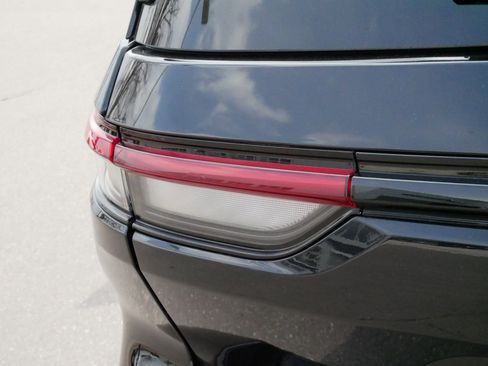 Used 2023 Jeep Grand Cherokee Summit w/ Adv Protech Group IV image 17