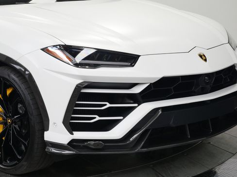 Used 2021 Lamborghini Urus image 51