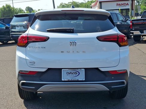Used 2025 Buick Encore GX Preferred FWD image 5