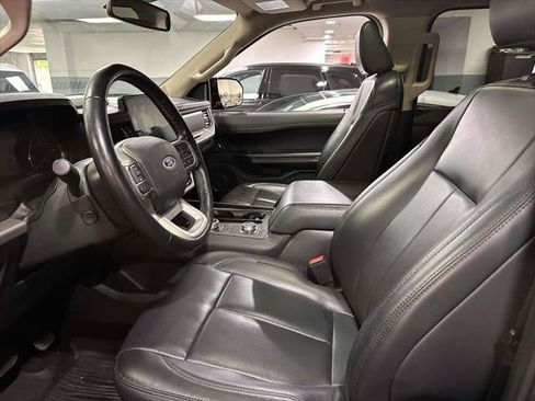 Used 2023 Ford Expedition XLT AWD/4WD image 13