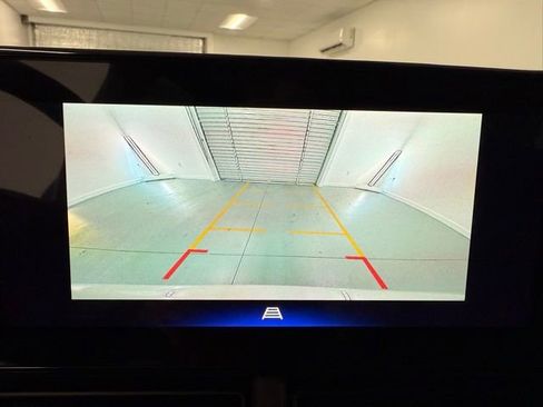 New 2026 Chevrolet Trax RS w/ Sunroof Package image 21