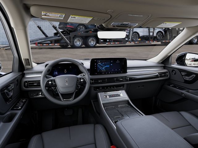 New 2027 Lincoln Aviator AWD image 11