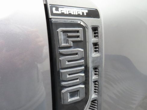 Used 2024 Ford F250 Lariat w/ Lariat Ultimate Package image 58