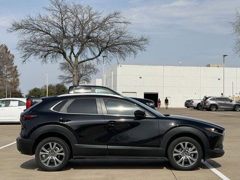Used 2025 MAZDA CX-30 AWD 2.5 S w/ Preferred Package image 3