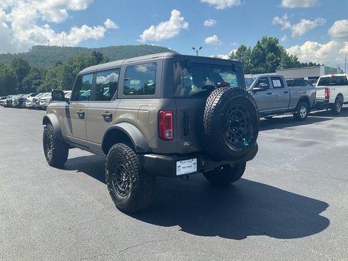 New 2026 Ford Bronco 4-Door w/ Sasquatch Package AWD/4WD image 7