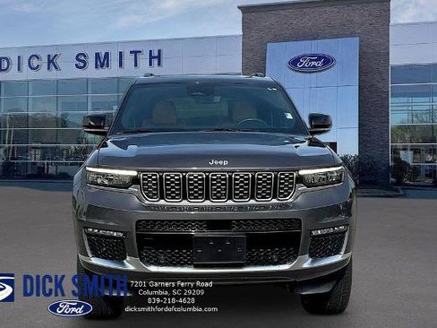 Used 2024 Jeep Grand Cherokee L Summit AWD/4WD image 2