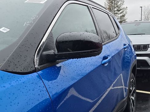 New 2026 Jeep Compass Limited image 5