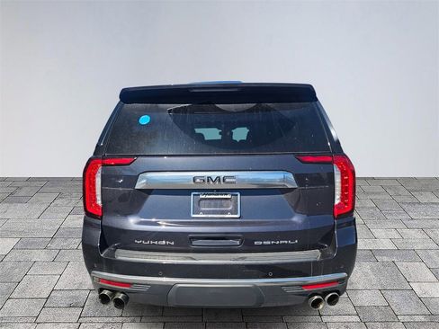 Used 2023 GMC Yukon XL Denali image 6