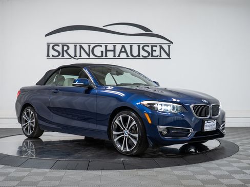 Used 2018 BMW 230i xDrive Convertible AWD/4WD image 24