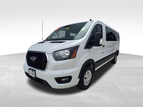 Used 2023 Ford Transit 350 XLT RWD image 6
