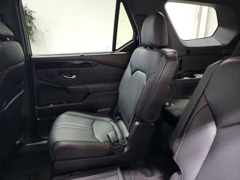 Certified 2024 Honda Pilot TrailSport image 13