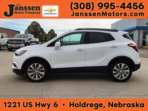 Used 2019 Buick Encore Preferred image 1