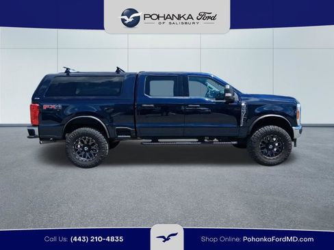 Used 2024 Ford F250 XLT w/ FX4 Off-Road Package AWD/4WD image 3