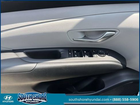 Certified 2025 Hyundai Tucson SEL AWD/4WD image 18