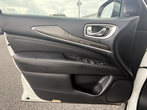 Used 2019 INFINITI QX60 Luxe w/ Essential Package AWD/4WD image 27