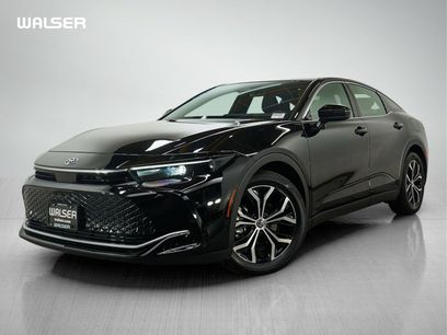 Used 2025 Toyota Crown XLE