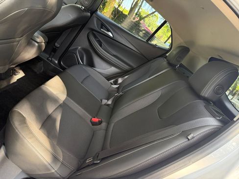 Used 2025 Buick Encore GX Preferred image 31