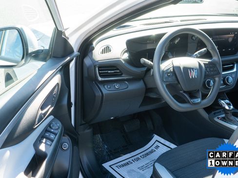 Used 2024 Buick Envista Preferred w/ Convenience II Package image 10