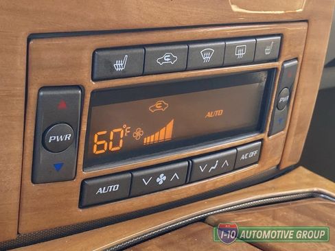 Used 2005 Cadillac XLR RWD image 27