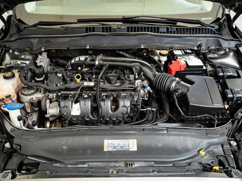 Used 2015 Ford Fusion Titanium image 36