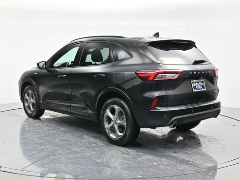 Certified 2023 Ford Escape ST-Line w/ Tech Pack #1 image 7