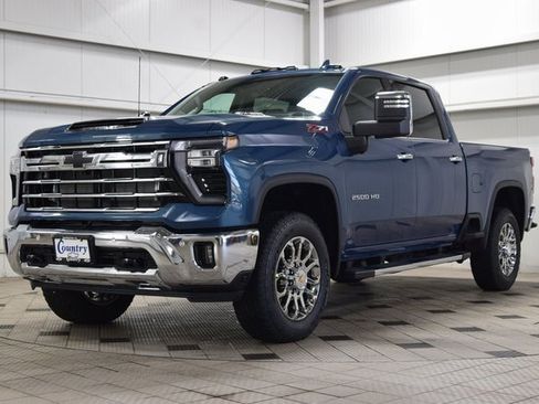 New 2026 Chevrolet Silverado 2500 LTZ w/ LTZ Premium Package image 3