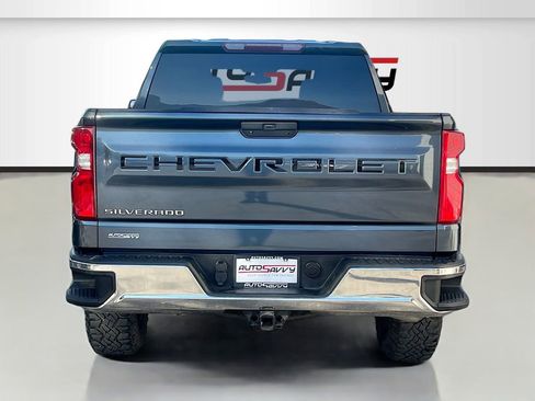 Used 2021 Chevrolet Silverado 1500 Custom Trail Boss w/ LPO, Dark Essentials Package image 6