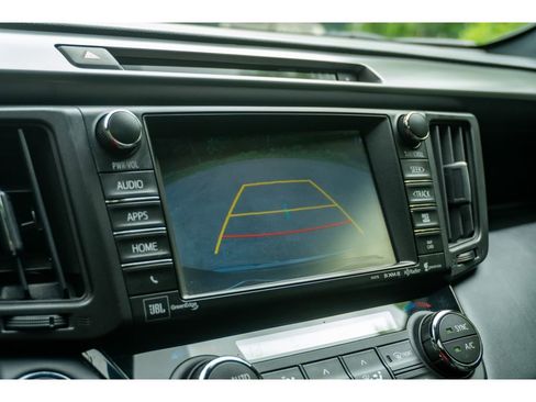 Used 2018 Toyota RAV4 SE w/ Power Extra Value Package FWD image 24