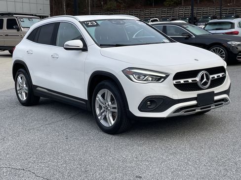 Certified 2023 Mercedes-Benz GLA 250 4MATIC image 4