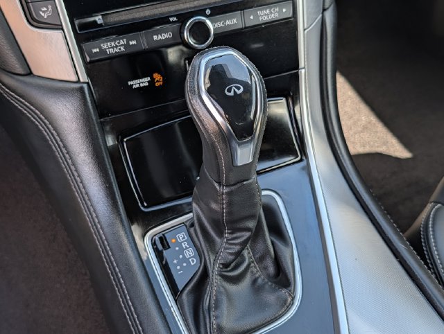 Used 2019 INFINITI Q60 3.0t Luxe w/ Cargo Package AWD/4WD image 17