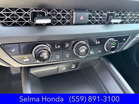 Certified 2025 Honda Accord SE image 19