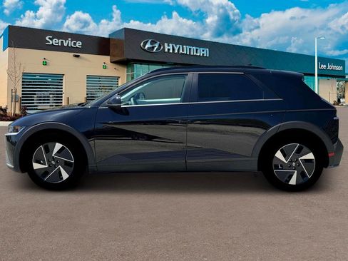 New 2026 Hyundai Ioniq 5 SEL image 3