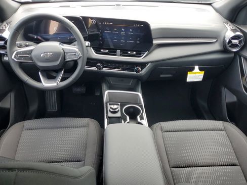 New 2026 Chevrolet Equinox LT w/ Midnight Edition FWD image 11