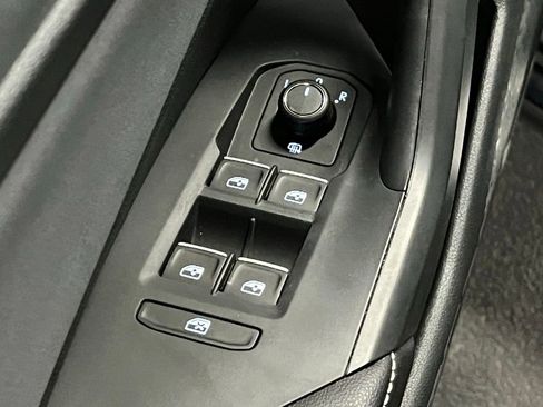 New 2026 Volkswagen Jetta SE image 15