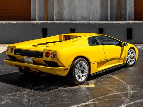 Used 2001 Lamborghini Diablo VT image 39