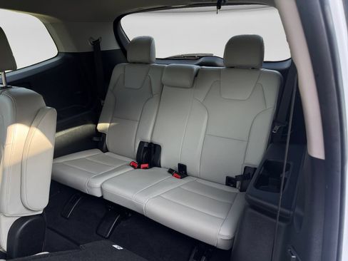Used 2024 Kia Telluride S w/ S Sunroof Package AWD/4WD image 23
