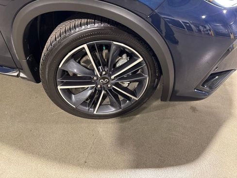 Certified 2025 INFINITI QX55 Essential image 33