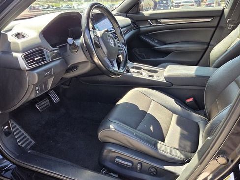 Used 2020 Honda Accord Sport image 17