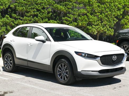 Certified 2024 MAZDA CX-30 AWD 2.5 S image 3