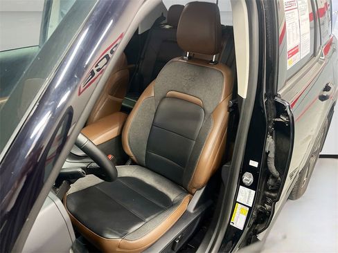 Used 2023 Ford Bronco Sport Outer Banks image 18