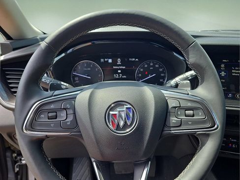 Used 2022 Buick Envision Essence AWD/4WD image 18