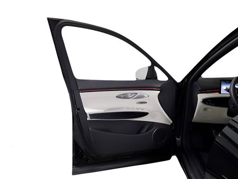 New 2026 Genesis GV70 3.5T Sport Prestige AWD/4WD image 38
