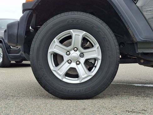 Used 2020 Jeep Wrangler Unlimited Sport S AWD/4WD image 9