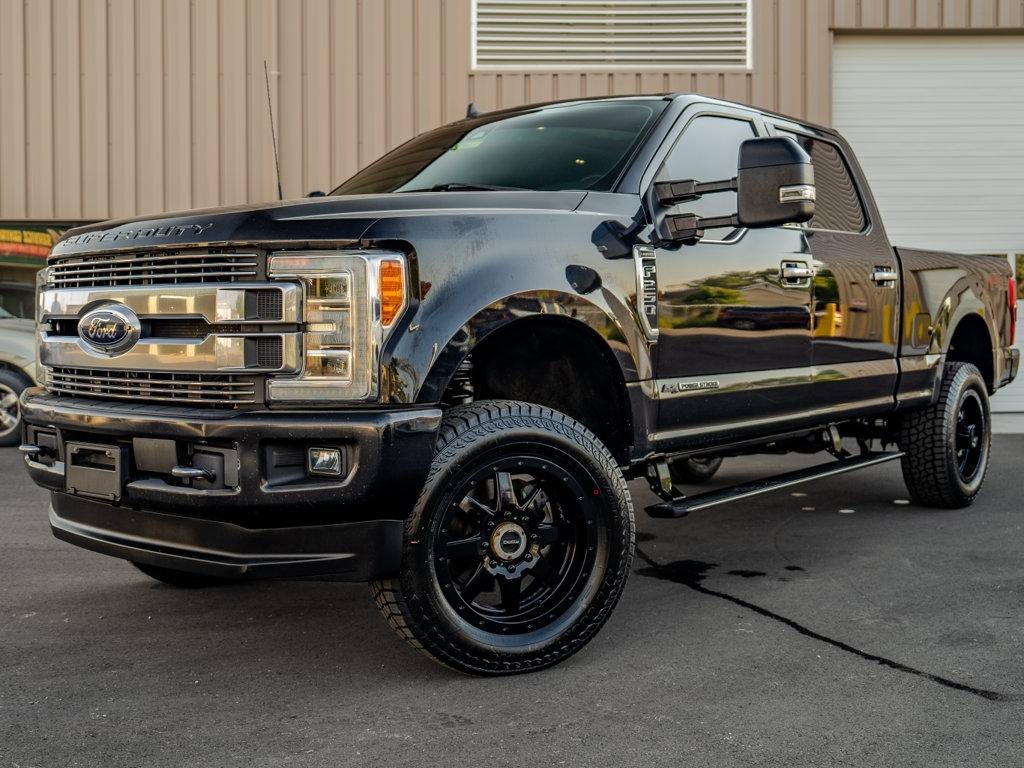 Used 2019 Ford F250 Limited w/ FX4 Off-Road Package AWD/4WD image 6