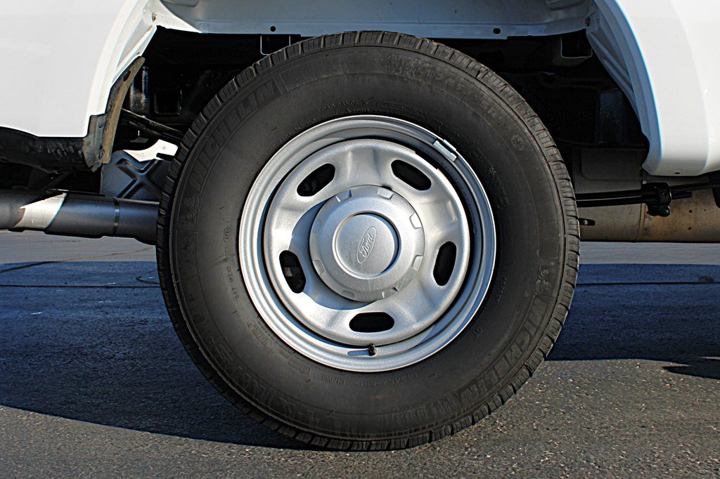 Used 2024 Ford F250 XL RWD image 26