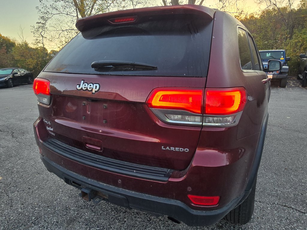 Used 2018 Jeep Grand Cherokee Laredo AWD/4WD image 7