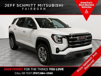 Used 2025 GMC Terrain Elevation