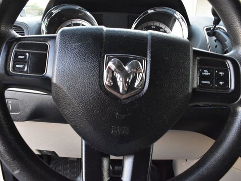 Used 2013 RAM C/V Tradesman image 26