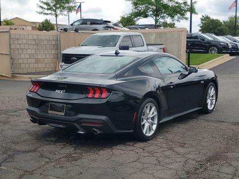 Used 2024 Ford Mustang GT Premium image 6