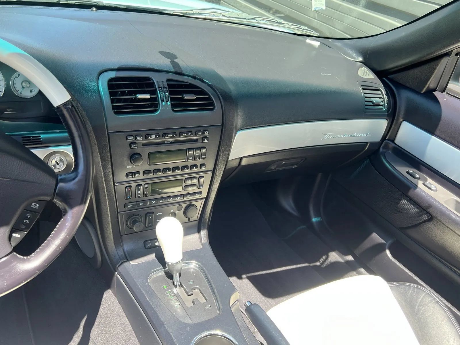 Used 2003 Ford Thunderbird RWD image 22
